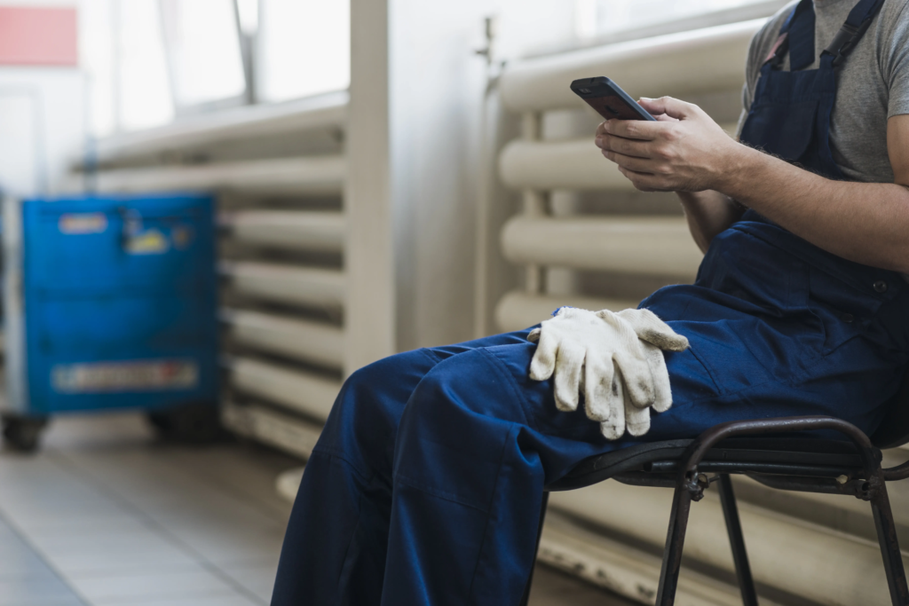 plumbing business management software