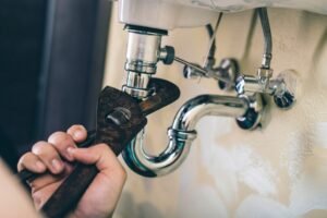 Read more about the article Best CRM for Plumbers in 2026: Top 7 Tools to Streamline Your Plumbing Business